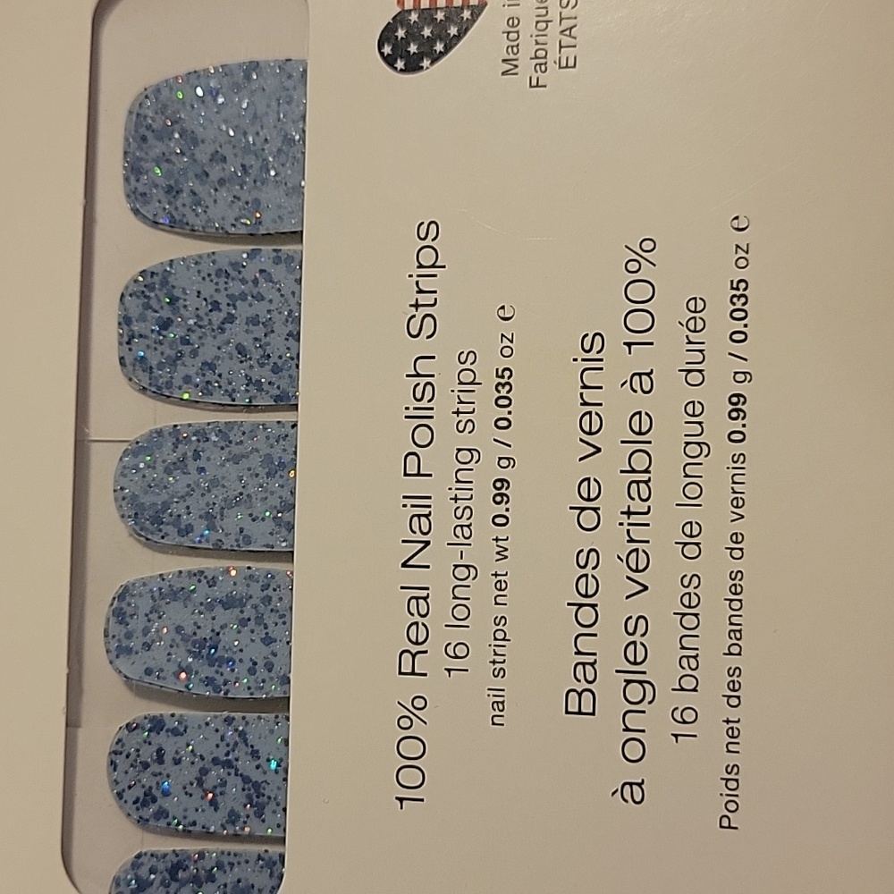 Color street nail strip